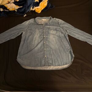 Old Navy Women’s blue denim single chest pocket Button Down Shirt size XL Tall